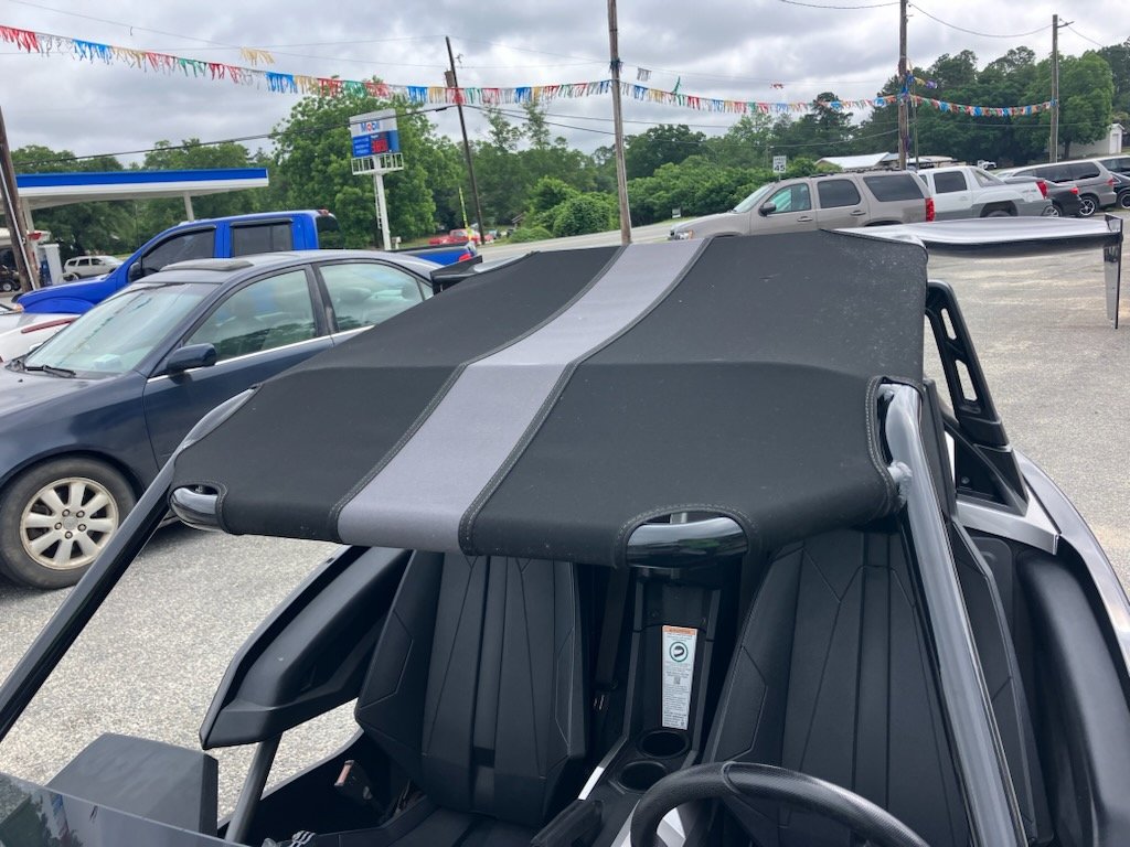 2016 Slingshot Slingshot - $15,400