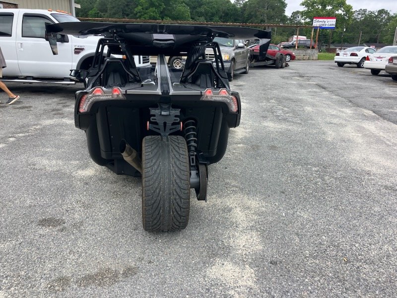 2016 Slingshot Slingshot - $15,400