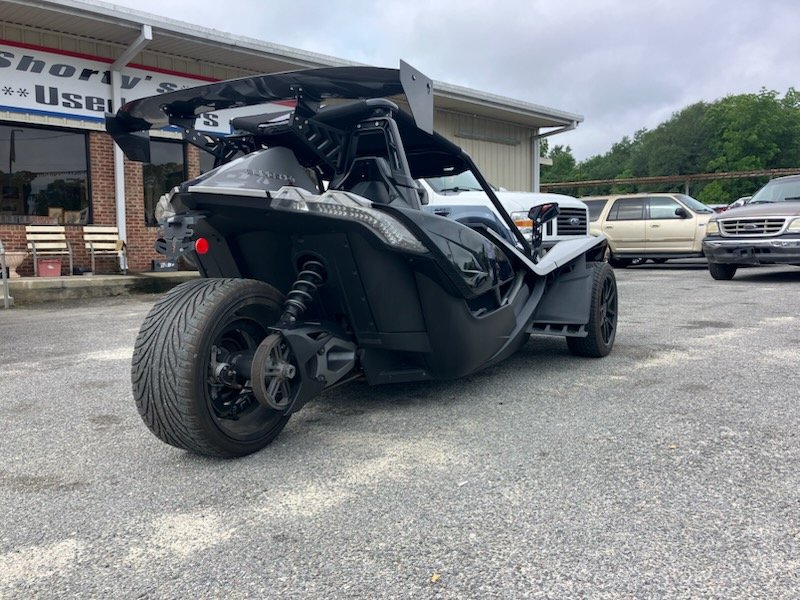 2016 Slingshot Slingshot - $15,400