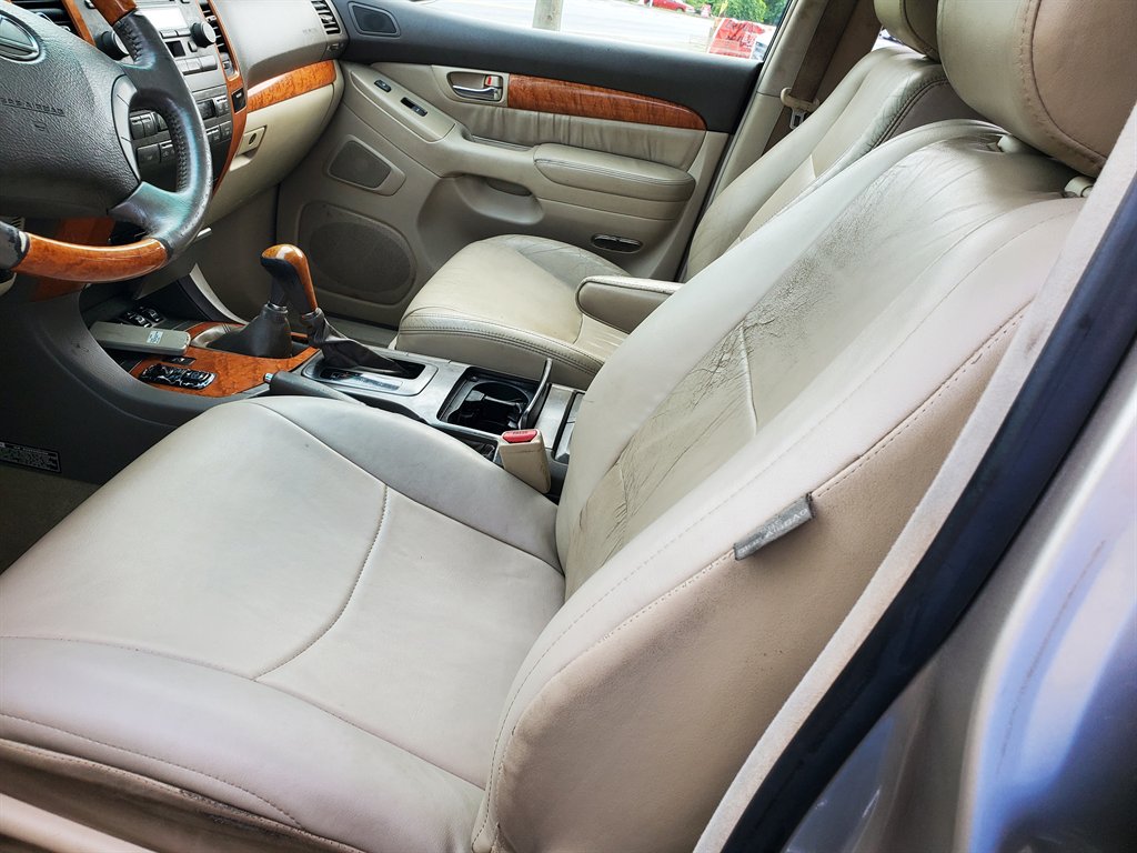 2004 Lexus GX - $8,395