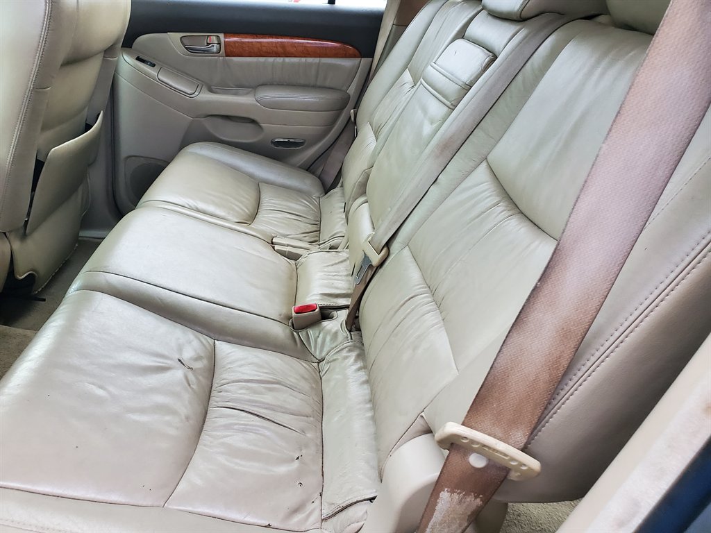 2004 Lexus GX - $8,395