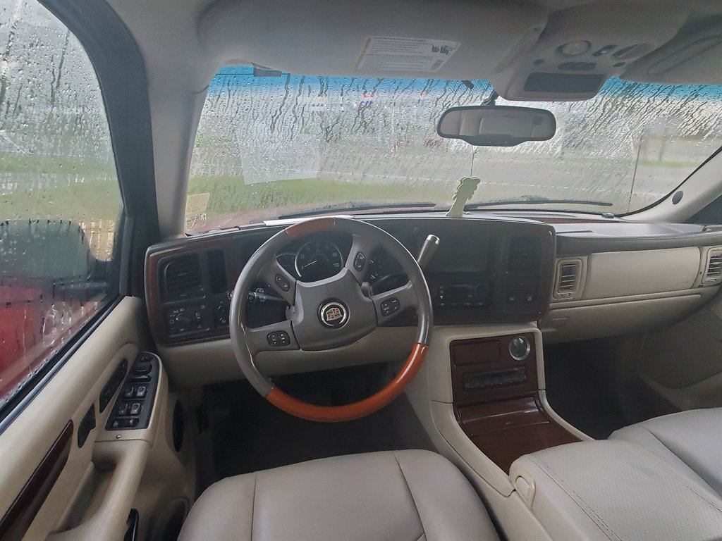 2004 Cadillac Escalade - $7,395