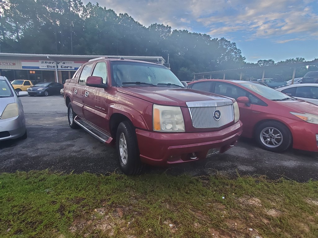 2004 Cadillac Escalade - $7,395