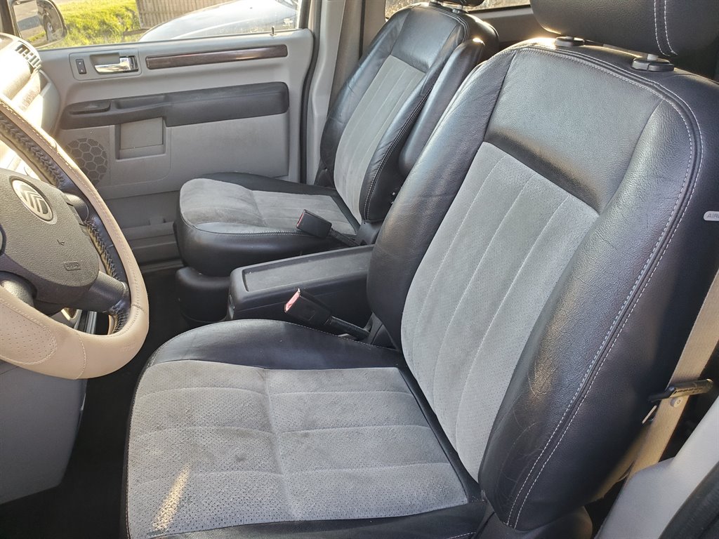 2006 Mercury Mountaineer - $4,400