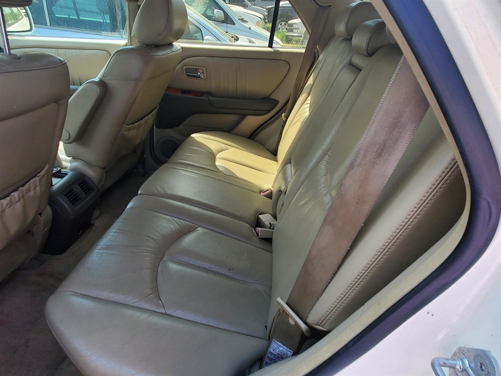 2002 Lexus RX - $6,395