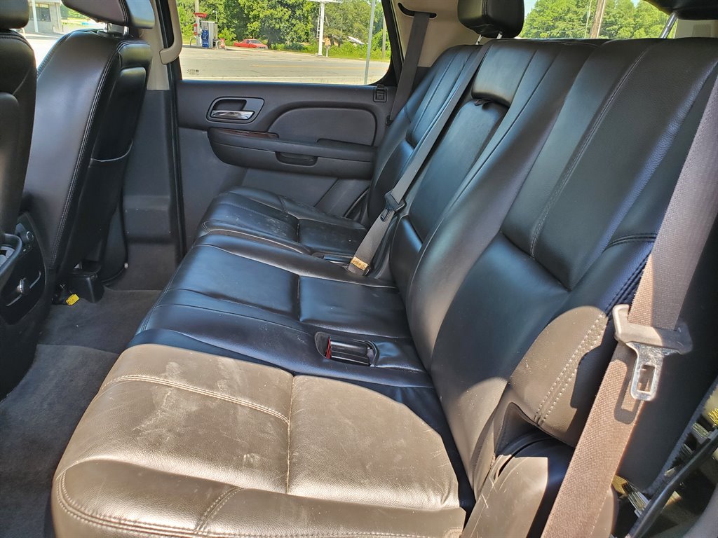 2013 Chevrolet Tahoe - $12,959