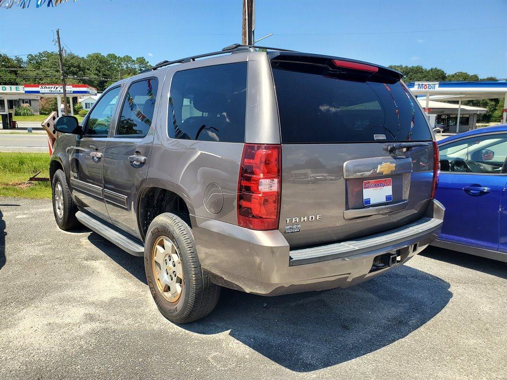 2013 Chevrolet Tahoe - $12,959