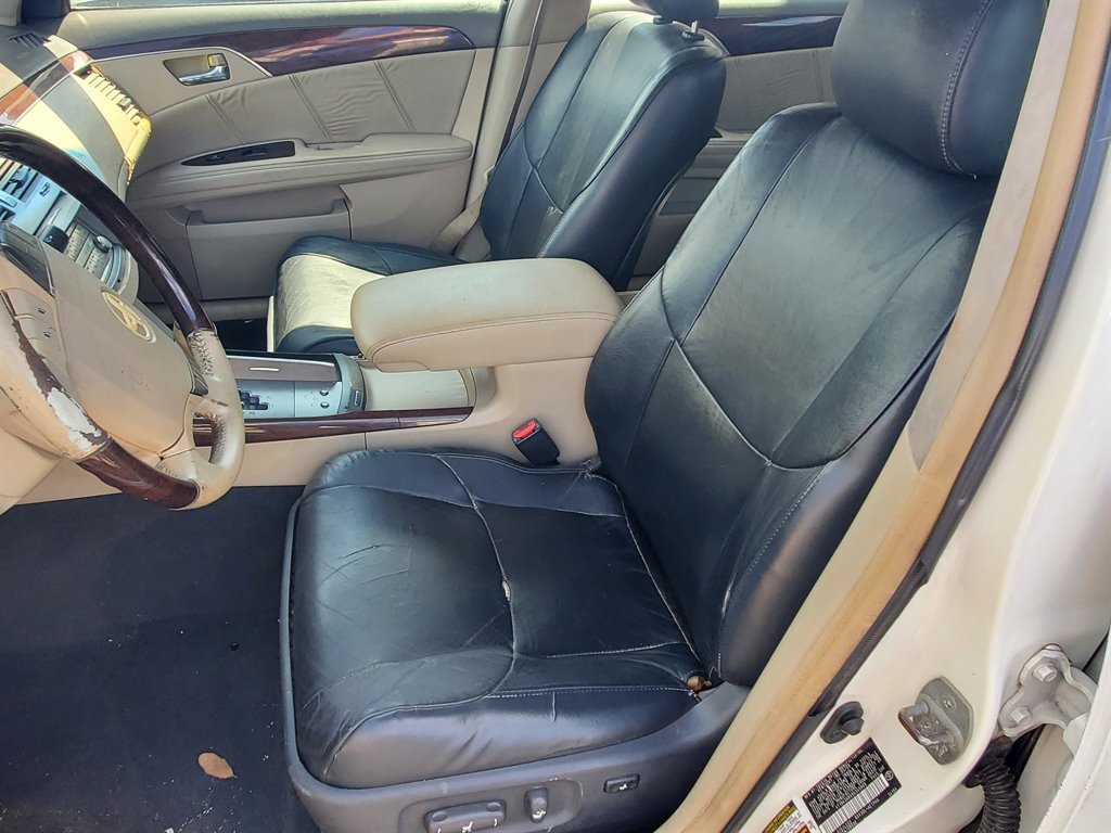 2009 Toyota Avalon Limited photo