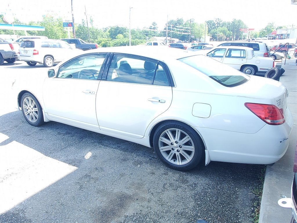 2009 Toyota Avalon Limited photo
