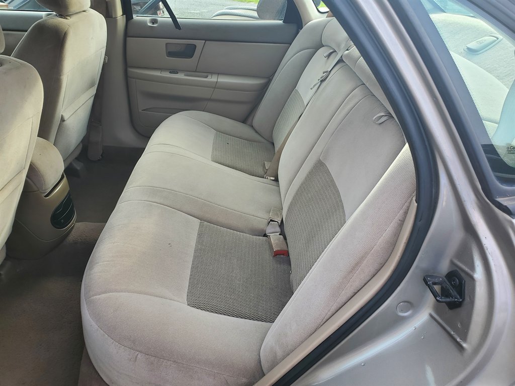 2004 Ford Taurus - $6,745