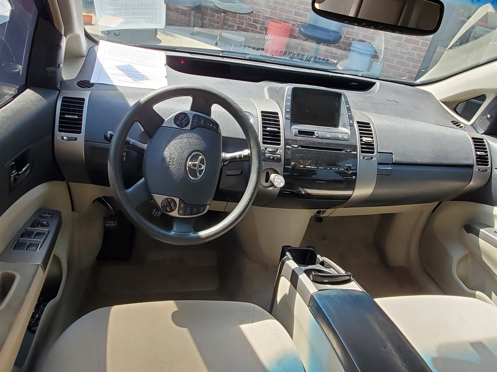 2008 Toyota Prius - $5,895