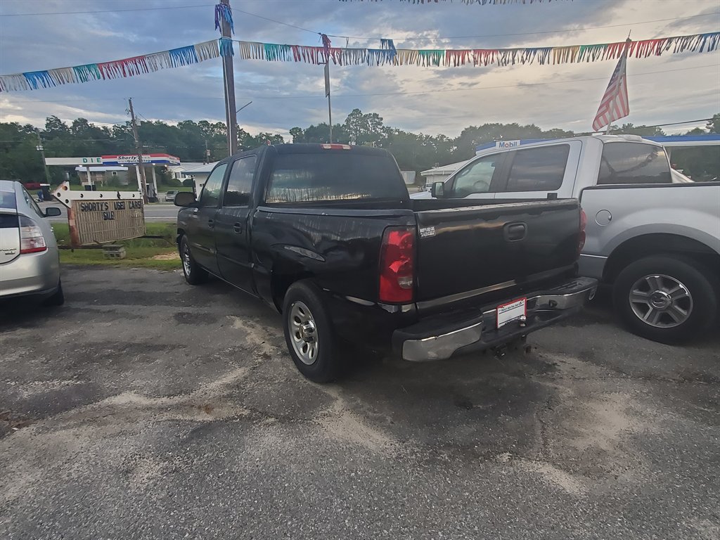 2006 Chevrolet Silverado - $10,695