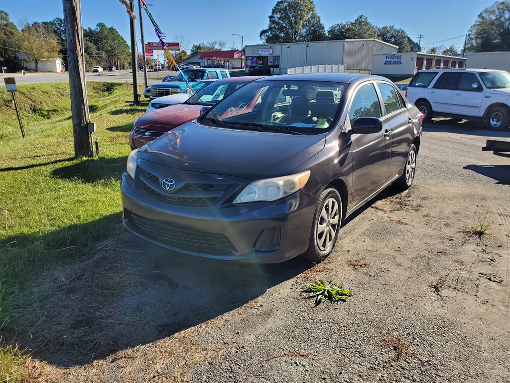 2011 Toyota Corolla photo
