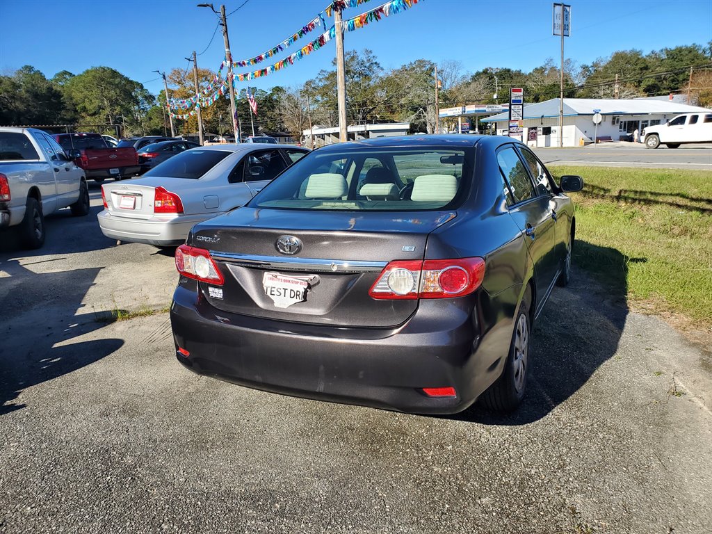2011 Toyota Corolla photo