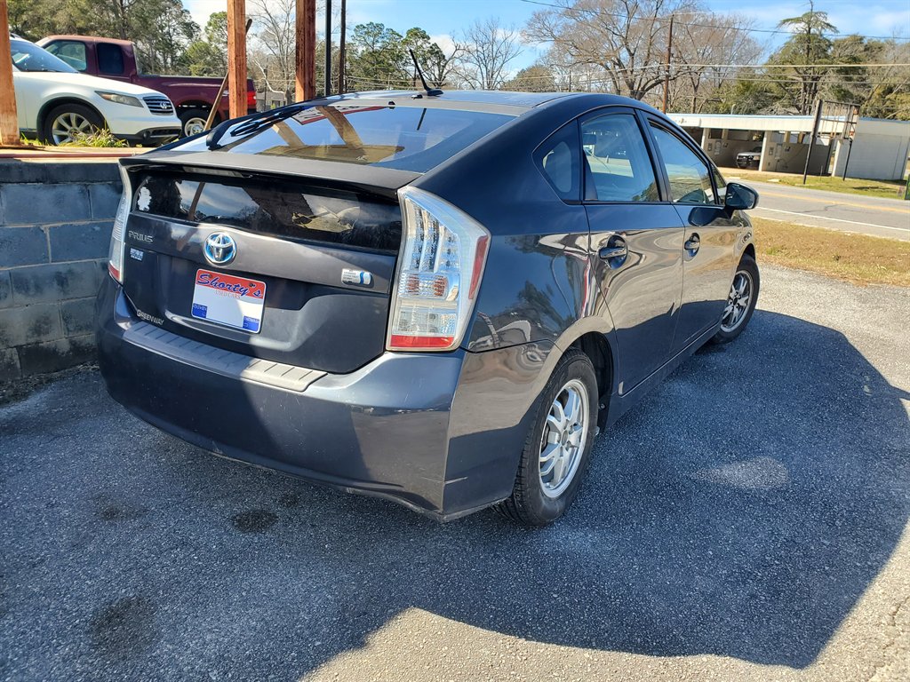 2010 Toyota Prius - $7,395