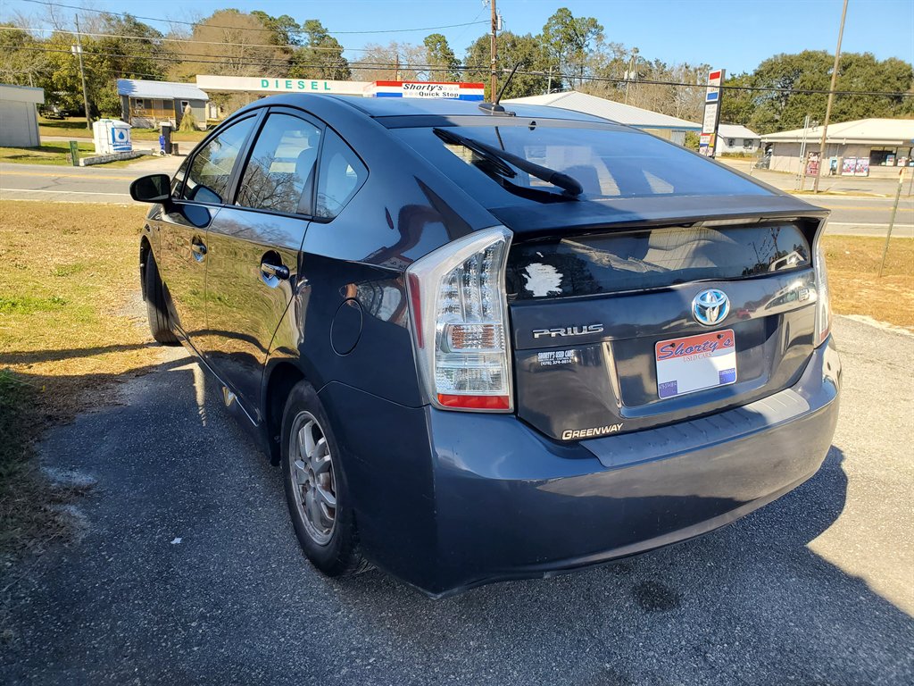 2010 Toyota Prius - $7,395