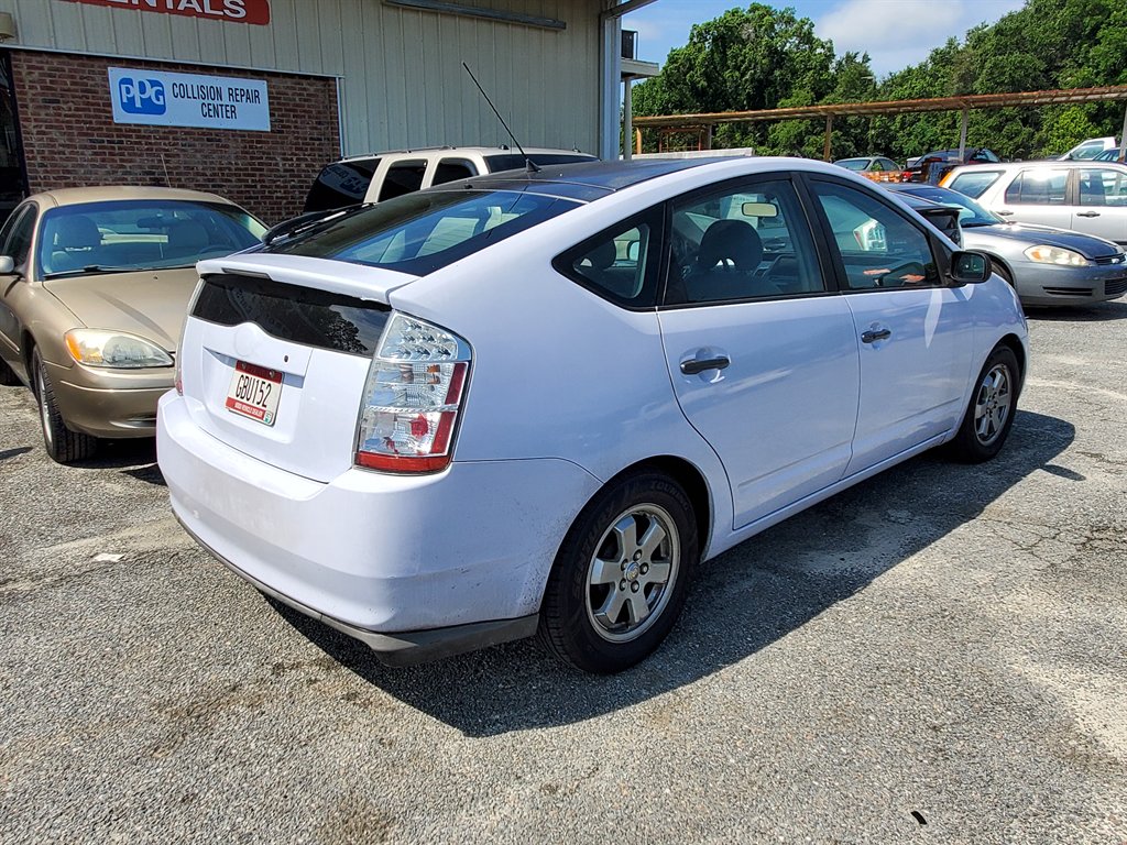 2007 Toyota Prius - $6,995
