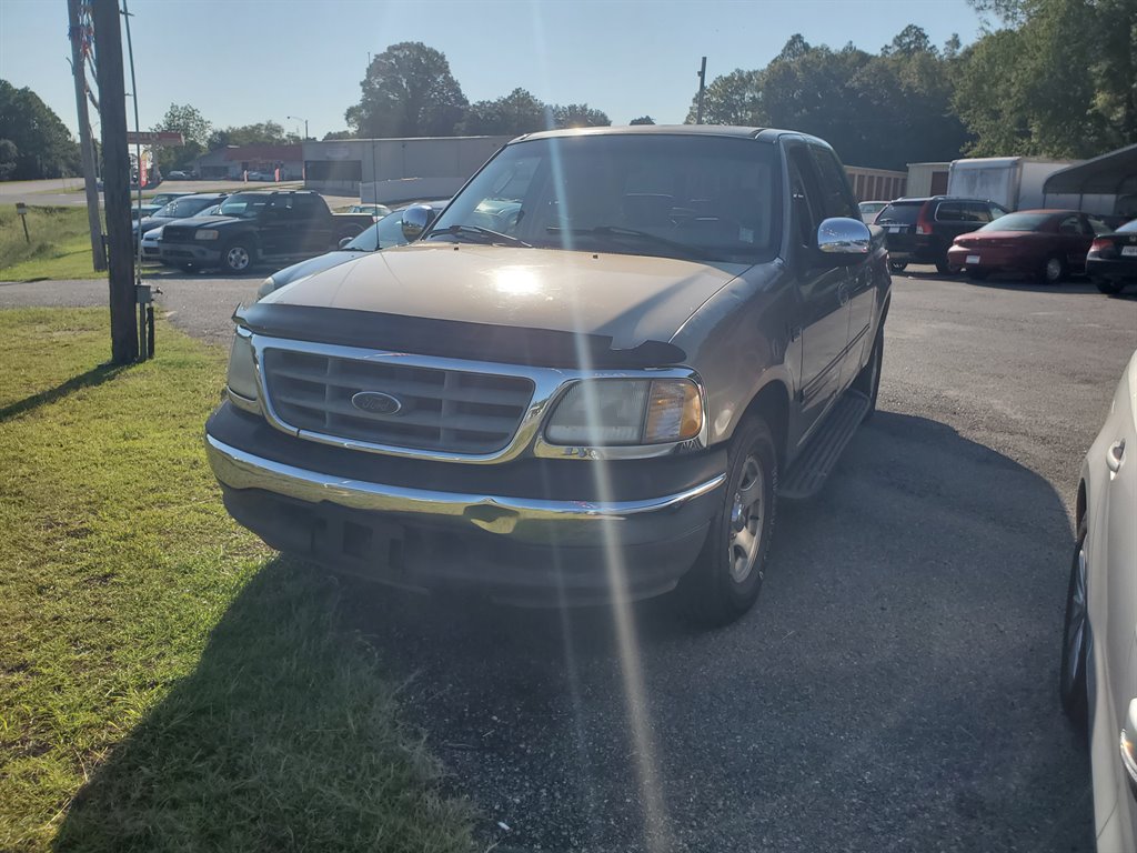 2002 Ford F-150 - $9,395