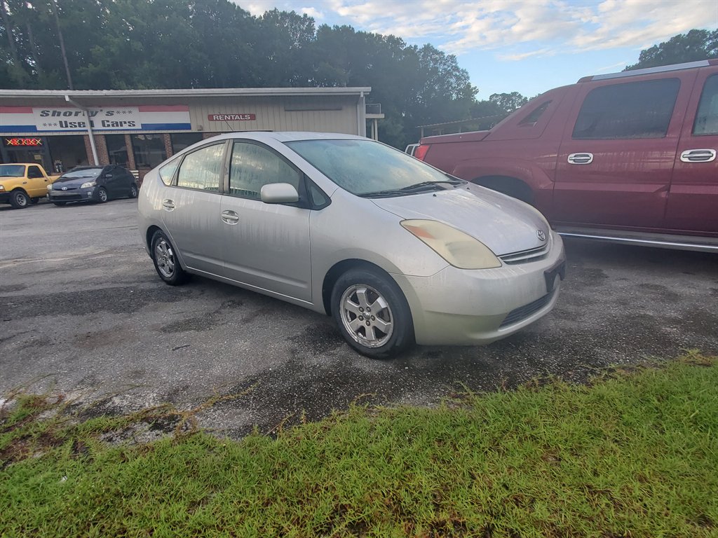 2004 Toyota Prius - $5,595