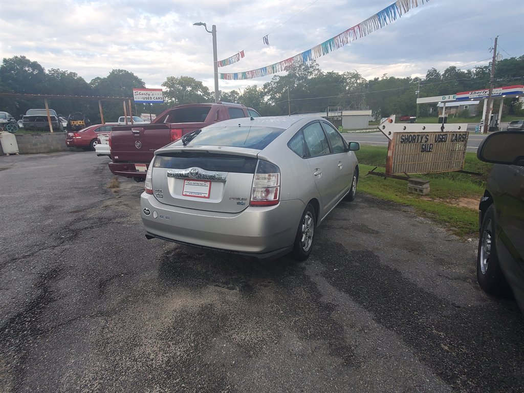 2004 Toyota Prius - $5,595