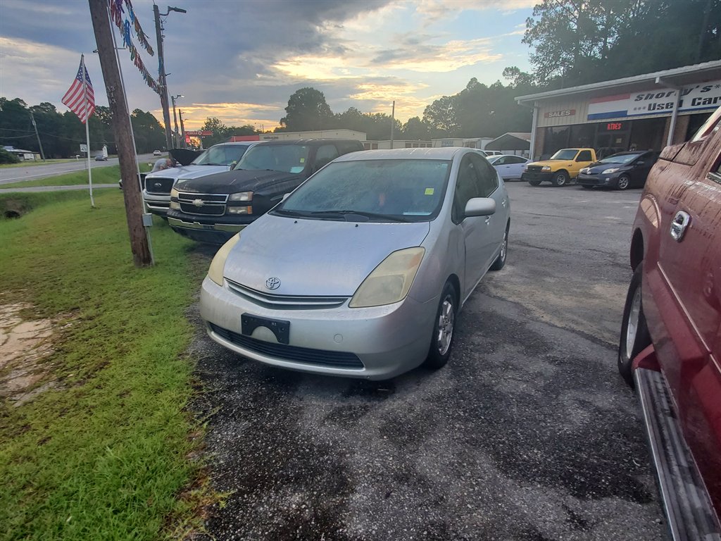 2004 Toyota Prius - $5,595