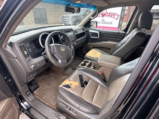 2006 Honda Ridgeline - $5,000
