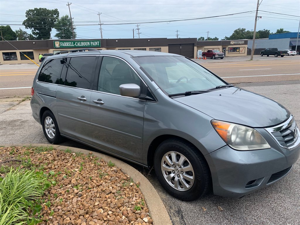 2010 Honda Odyssey - $5,000
