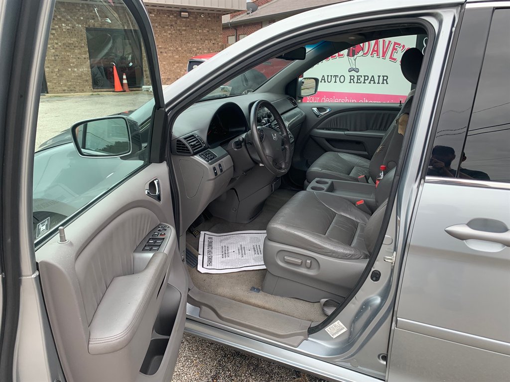 2010 Honda Odyssey - $5,000
