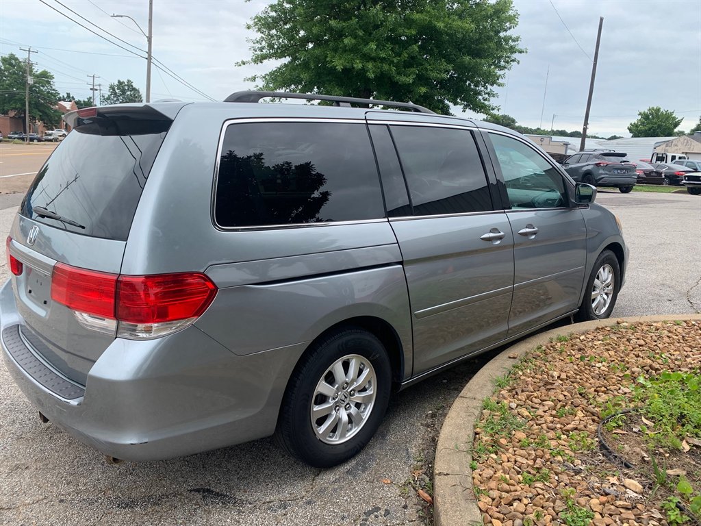 2010 Honda Odyssey - $5,000