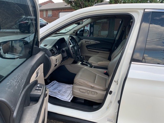 2016 Honda Pilot - $10,500