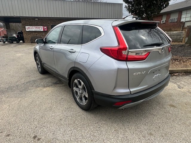 2017 Honda CR-V - $8,500