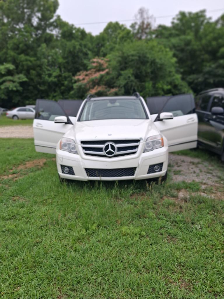 2012 Mercedes-Benz GLK-Class - $9,500
