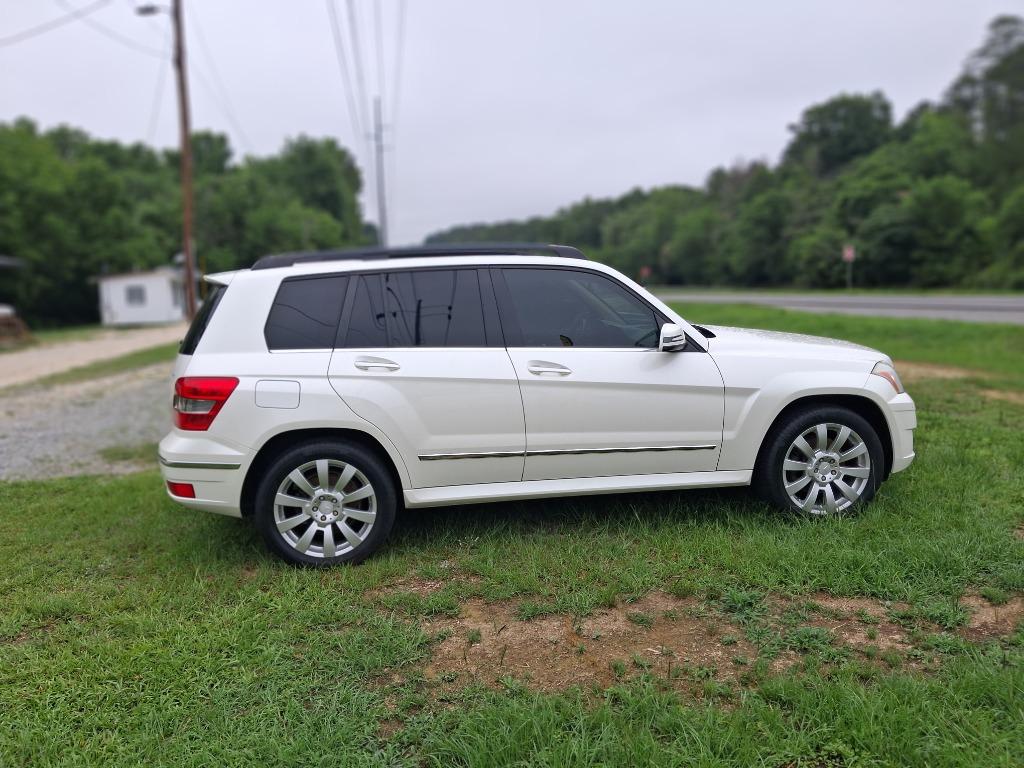 2012 Mercedes-Benz GLK-Class - $9,500