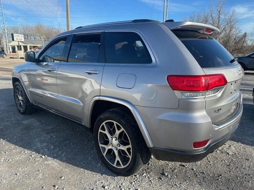 2018 Jeep Cherokee - $11,995