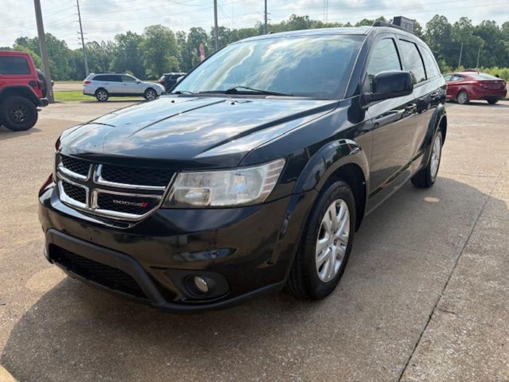 2019 Dodge Journey - $8,995