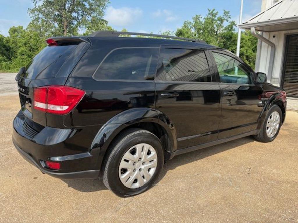2019 Dodge Journey - $8,995