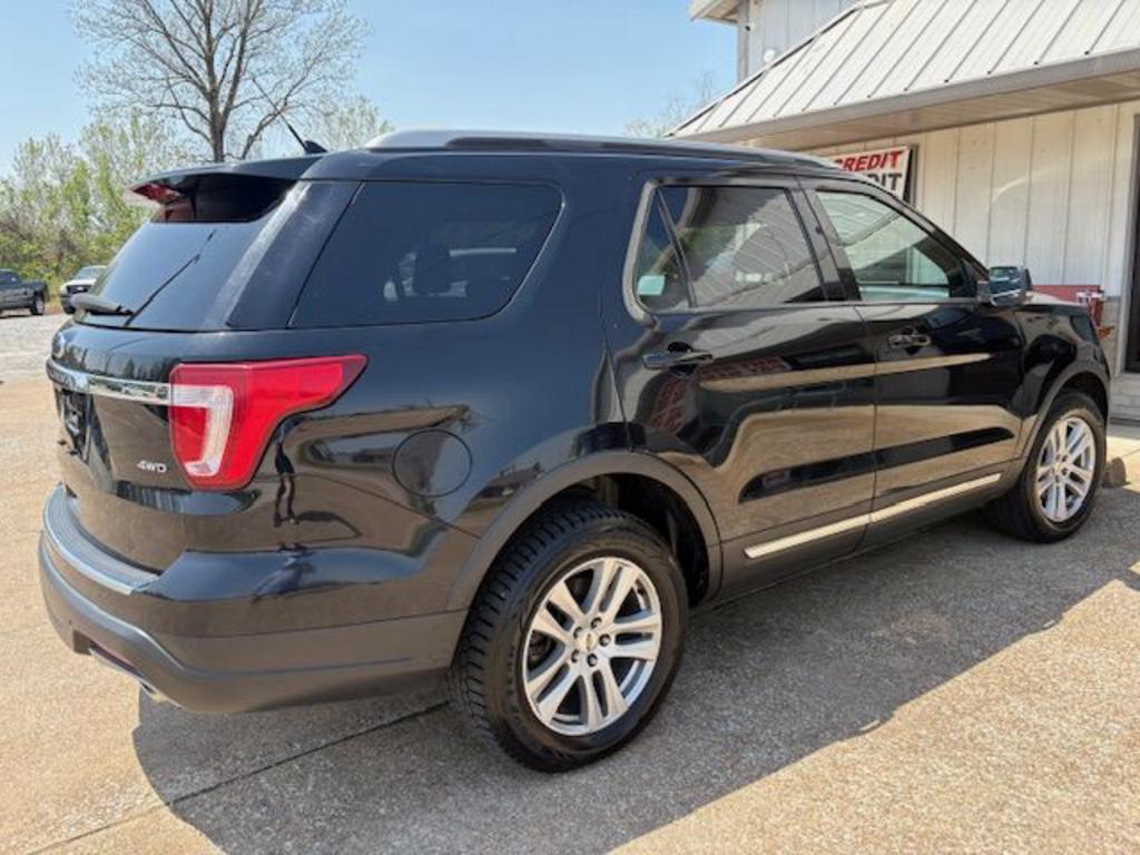 2018 Ford Explorer Xlt 4d Suv  photo