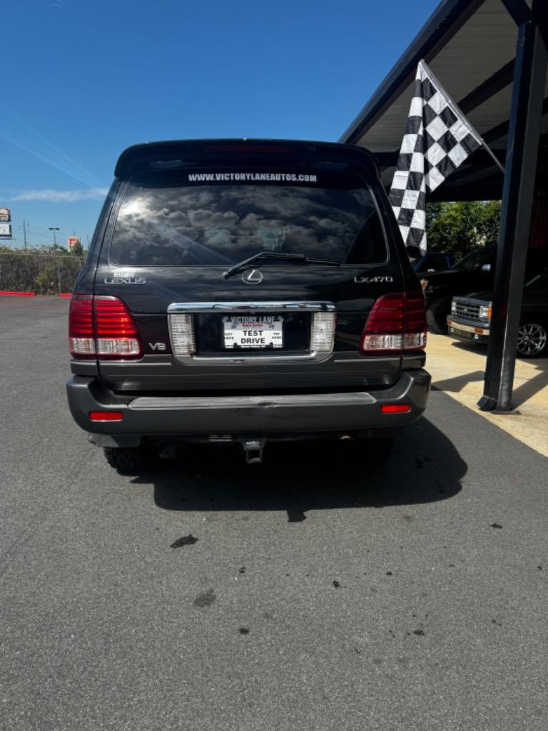 2006 Lexus LX - $21,900