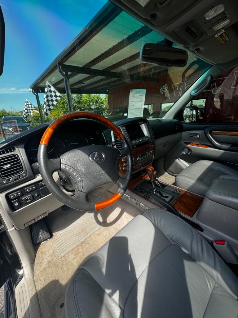 2006 Lexus LX - $21,900