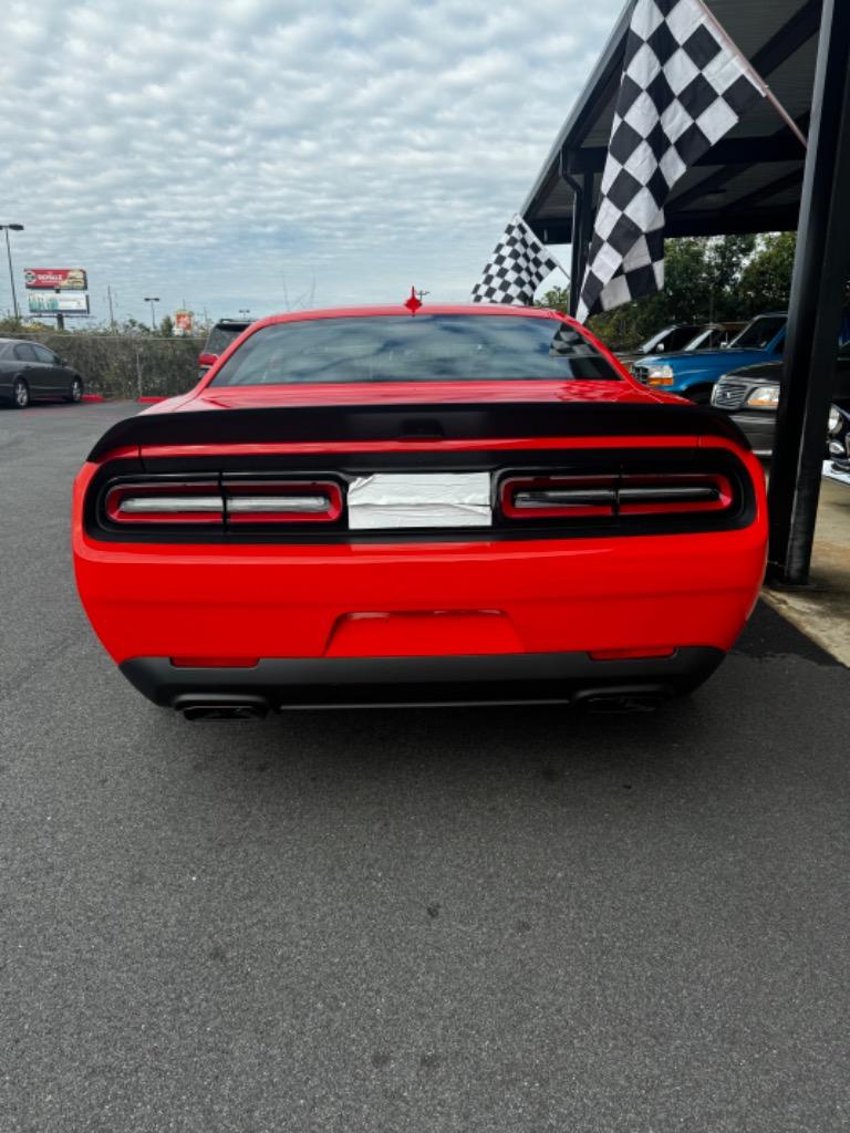 2023 Dodge Challenger SRT8 Hellcat Redeye photo 5
