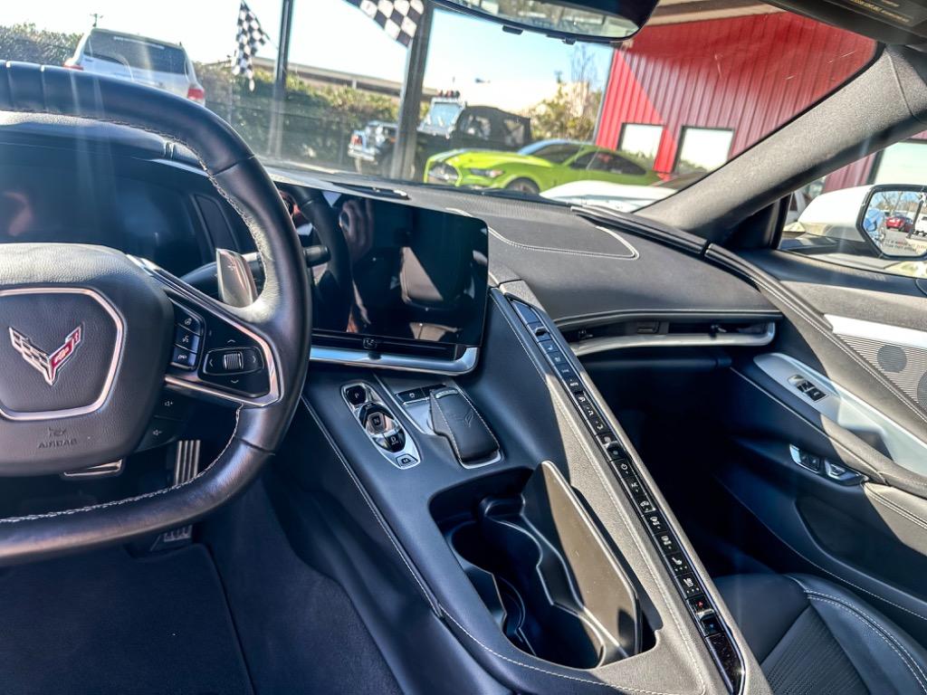 2022 Chevrolet Corvette 2LT photo