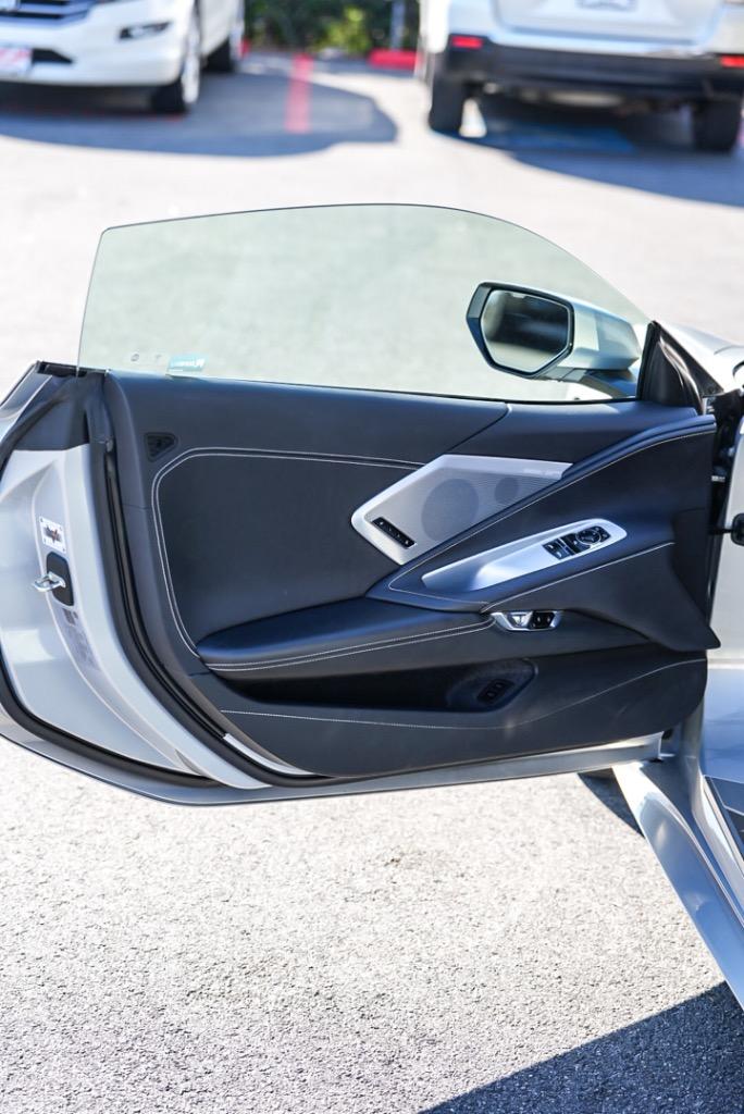 2022 Chevrolet Corvette 2LT photo