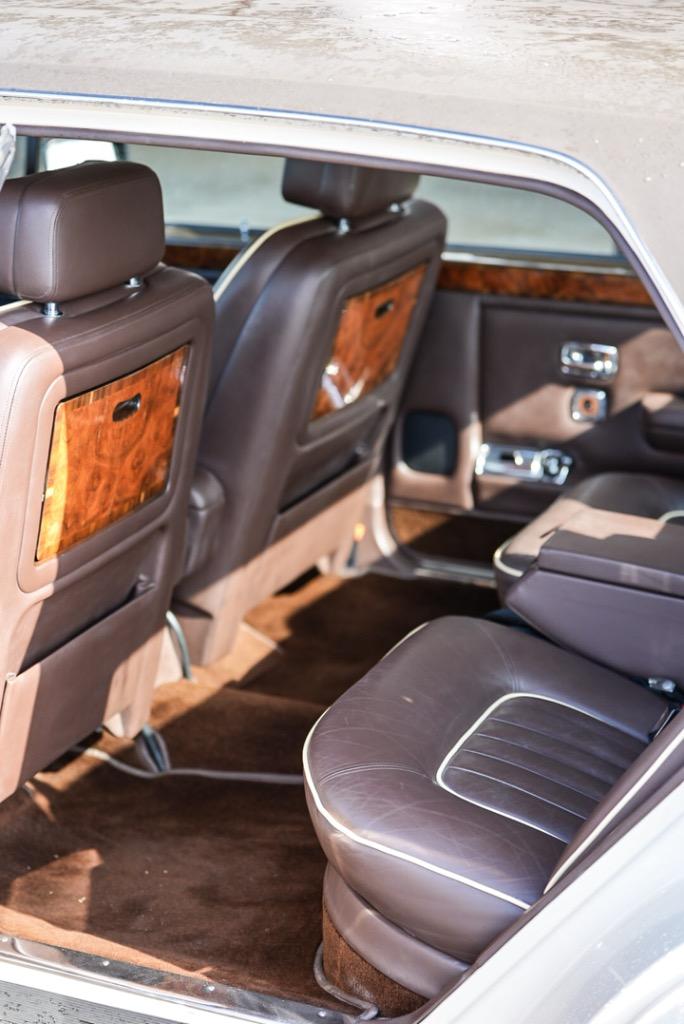 2024 Rolls Royce Spectre photo 21