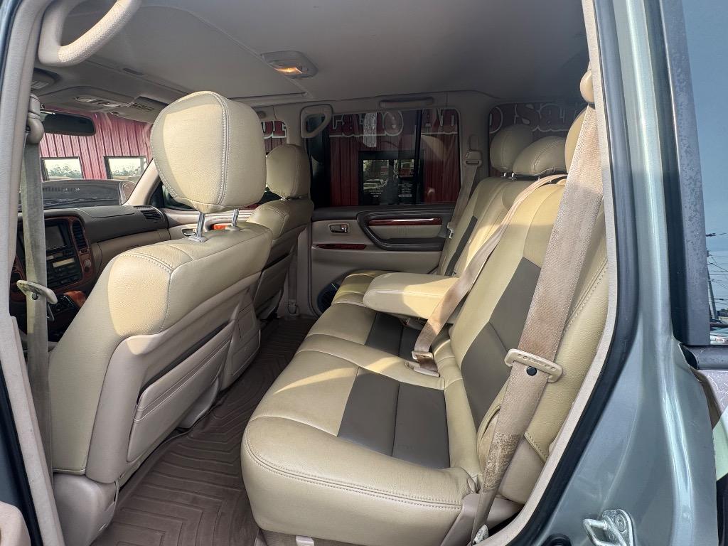 2001 Lexus LX