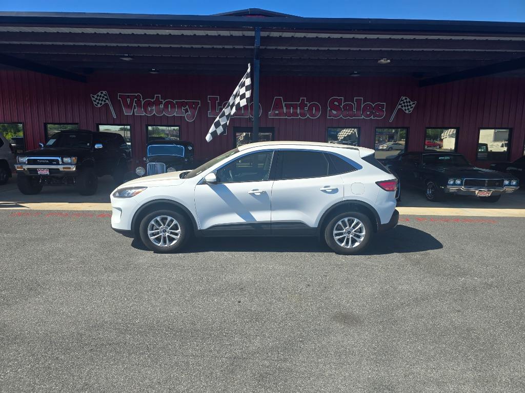 2020 Ford Escape - $13,900