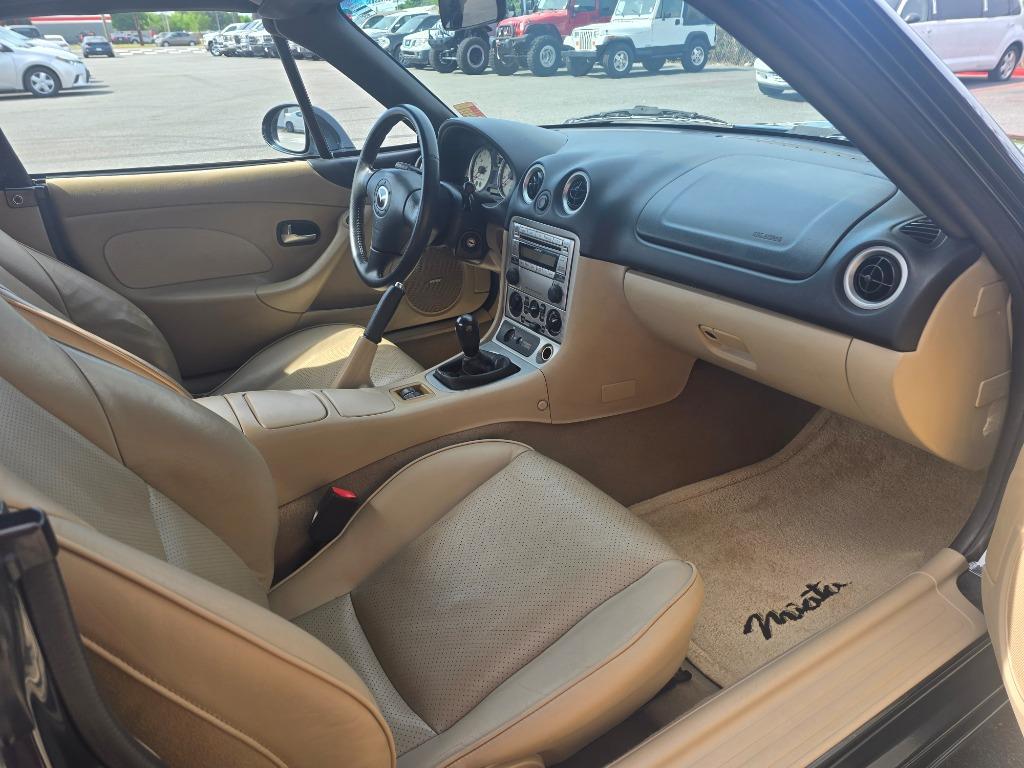 2005 MAZDA MX-5