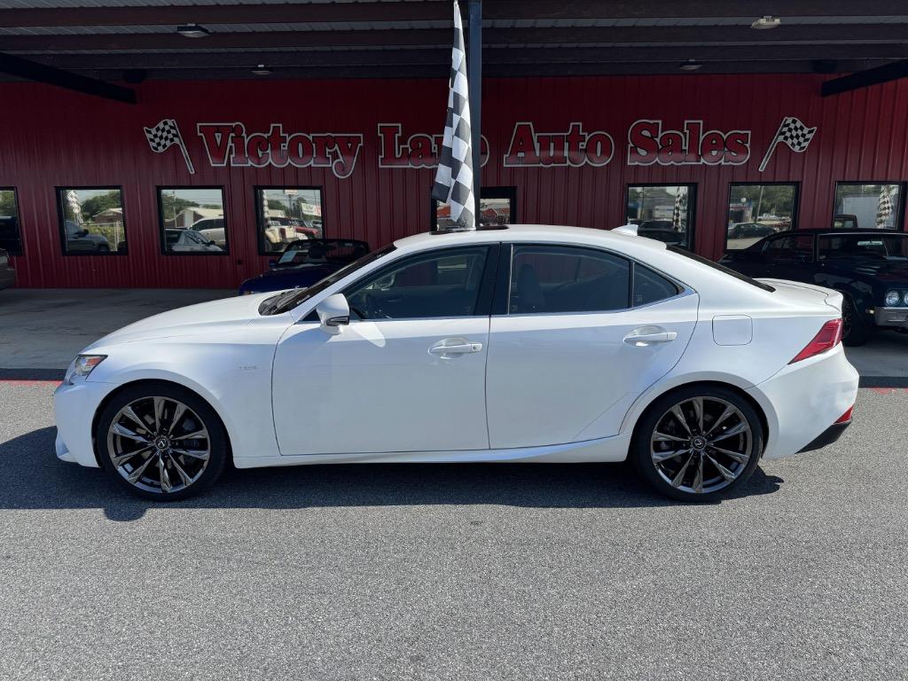 2016 Lexus IS