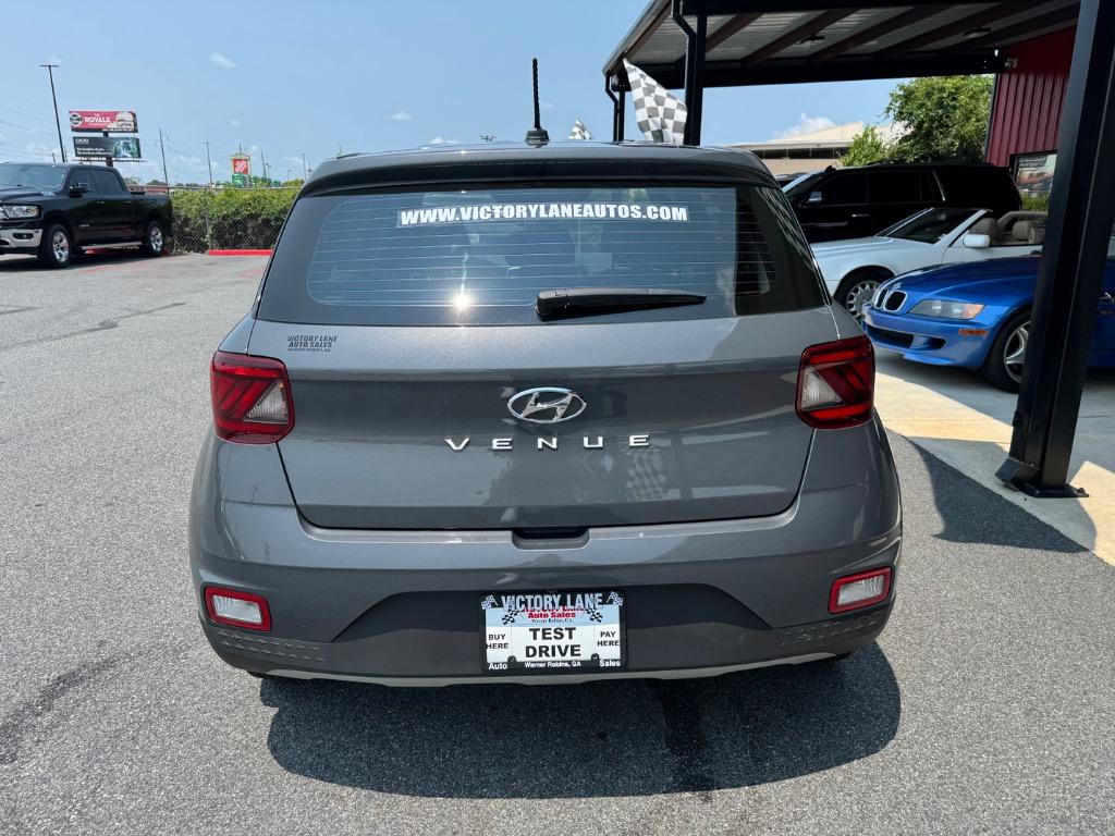2025 Hyundai Venue - $17,999