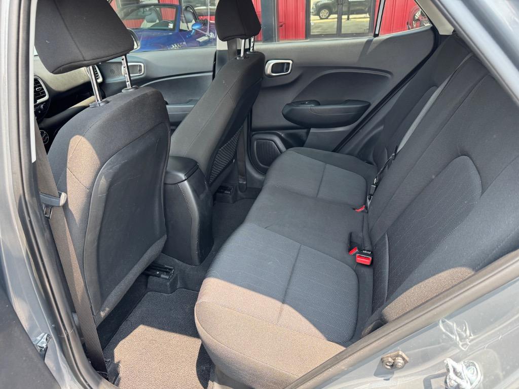2025 Hyundai Venue - $17,999