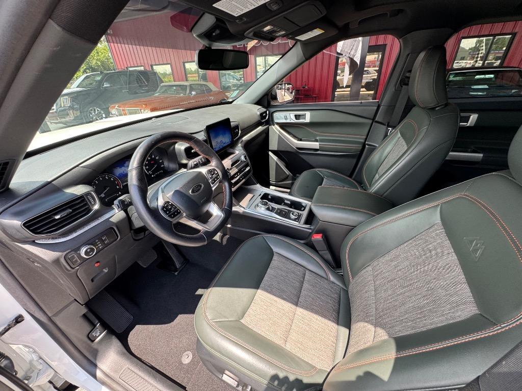 2023 Ford Explorer